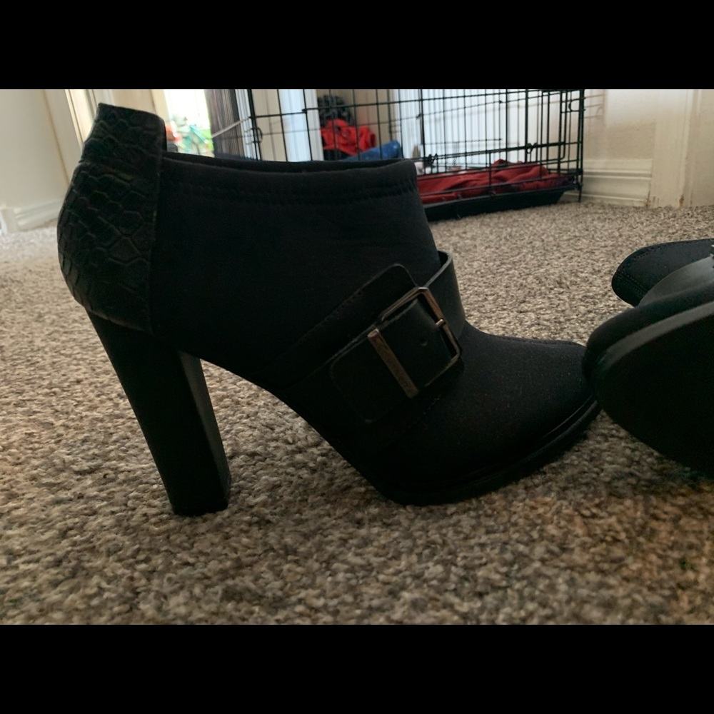 High heels - Picture 2 of 3